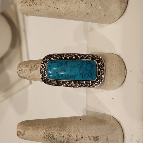 Sterling Silver Intricate Artistry Oval set Ring- Size 9.5 - Picture 7 of 8